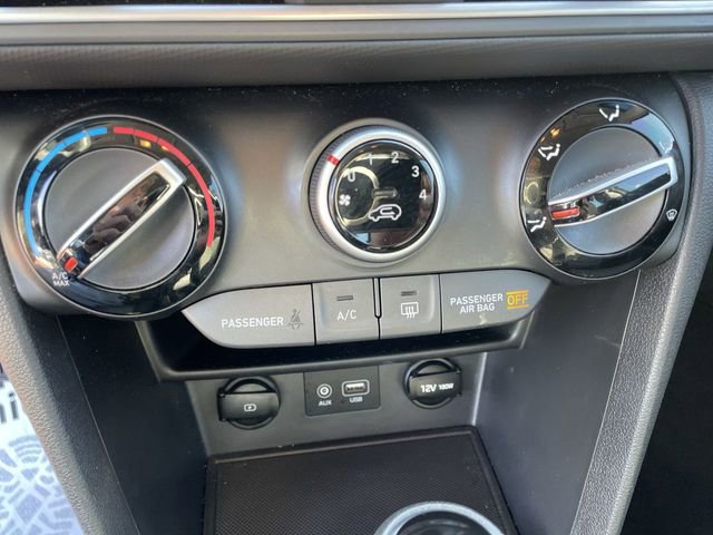 Used 2019 Hyundai Kona SE FWD image 25