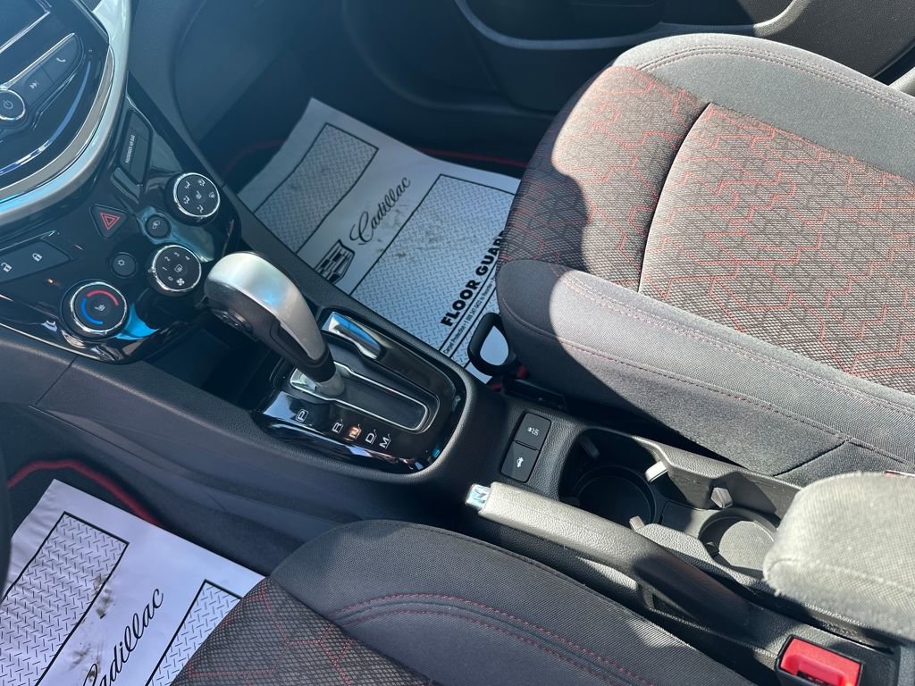 Certified 2018 Chevrolet Sonic LT w/ Convenience Package image 10