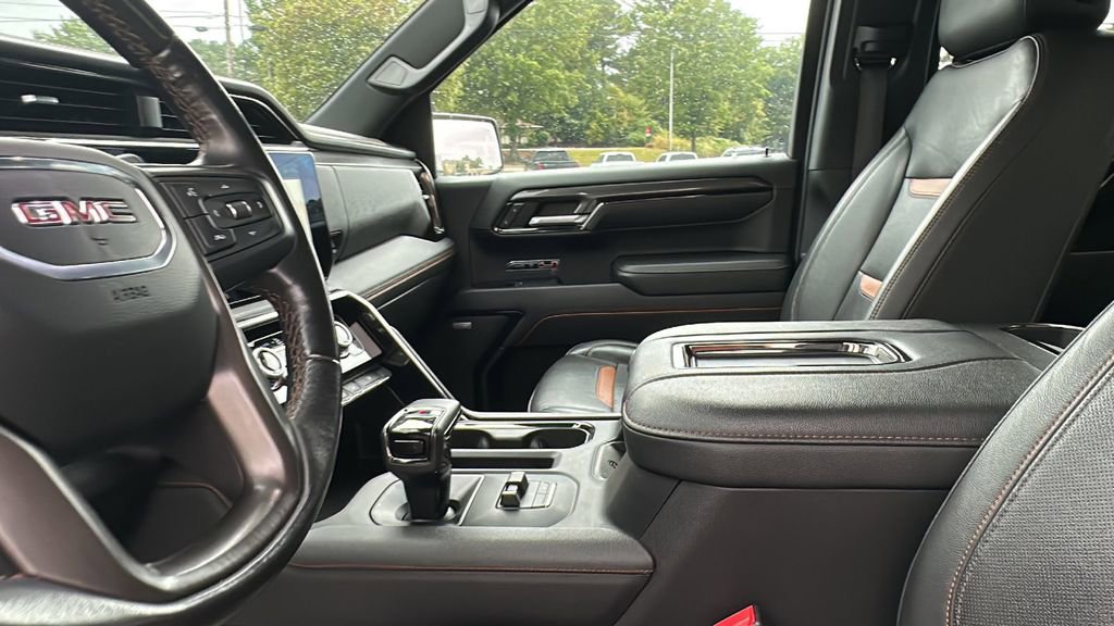 Used 2022 GMC Sierra 1500 AT4 w/ AT4 Premium Package image 12
