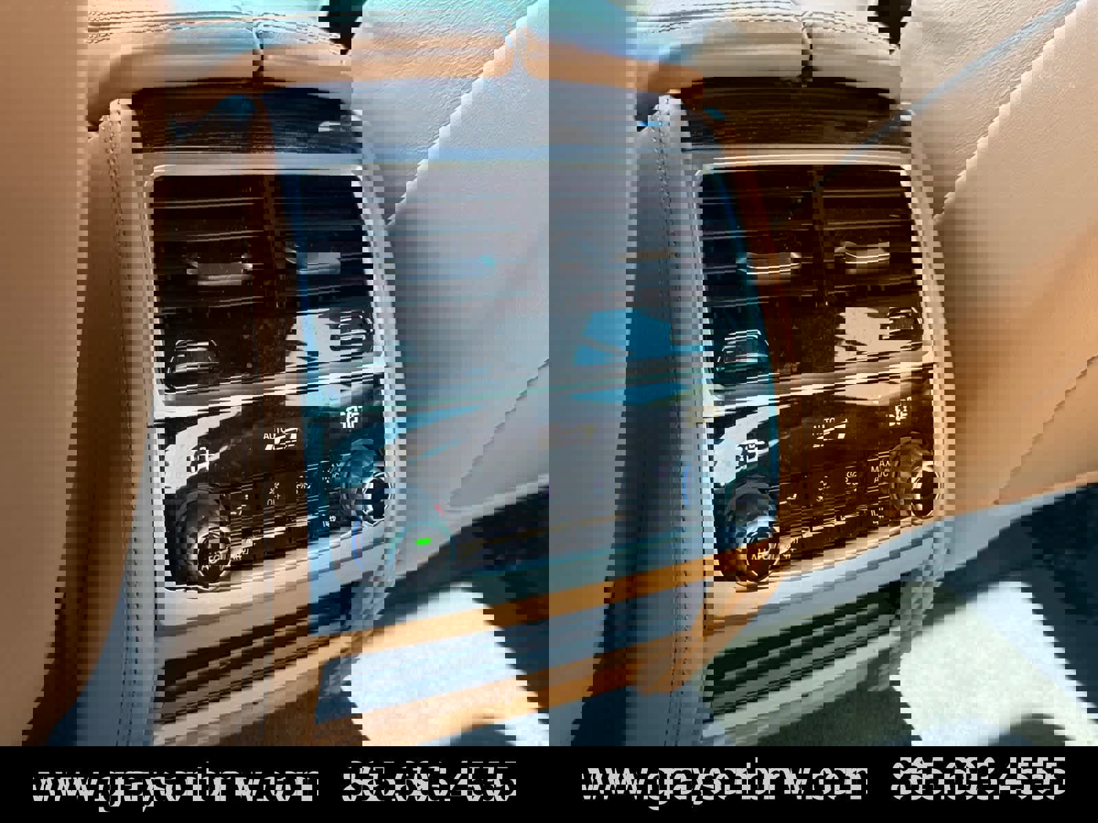 Used 2022 BMW 750i xDrive w/ M Sport Package AWD/4WD image 17