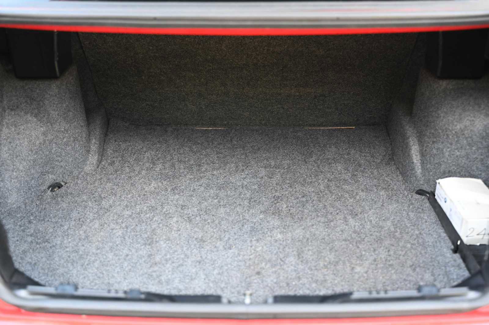 Used 1992 BMW 325i Sedan image 20