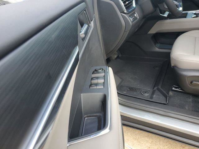 New 2026 GMC Acadia Elevation w/ Elevation Premium Package FWD image 11