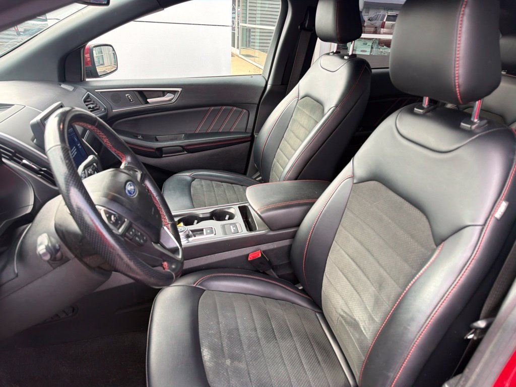 Used 2023 Ford Edge ST-Line AWD/4WD image 10