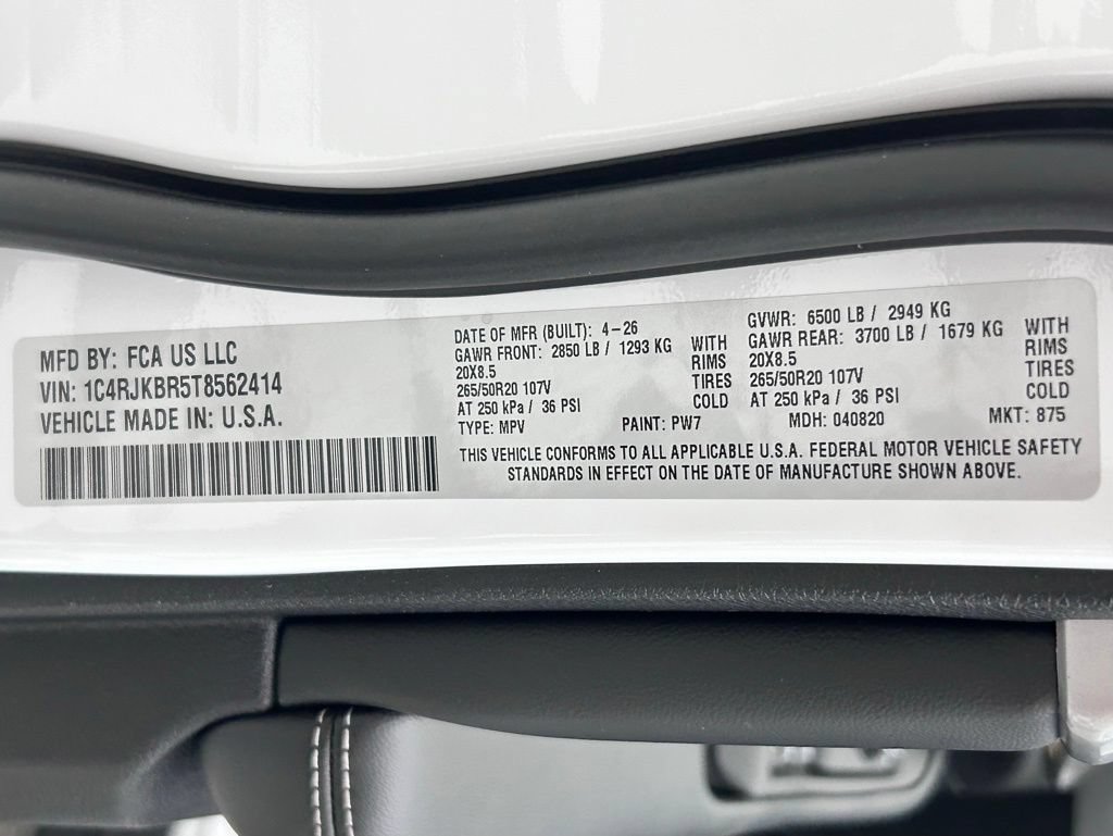 New 2026 Jeep Grand Cherokee L Limited w/ Limited Altitude Package AWD/4WD image 26