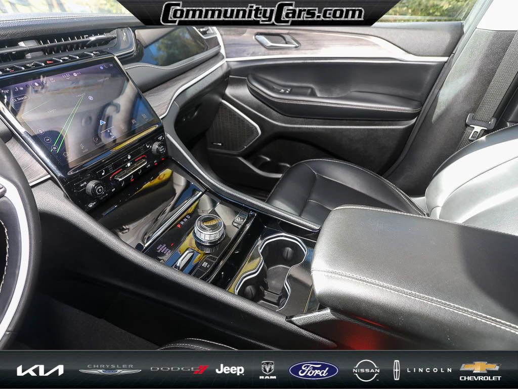 Used 2023 Jeep Grand Cherokee 4WD 4xe image 20