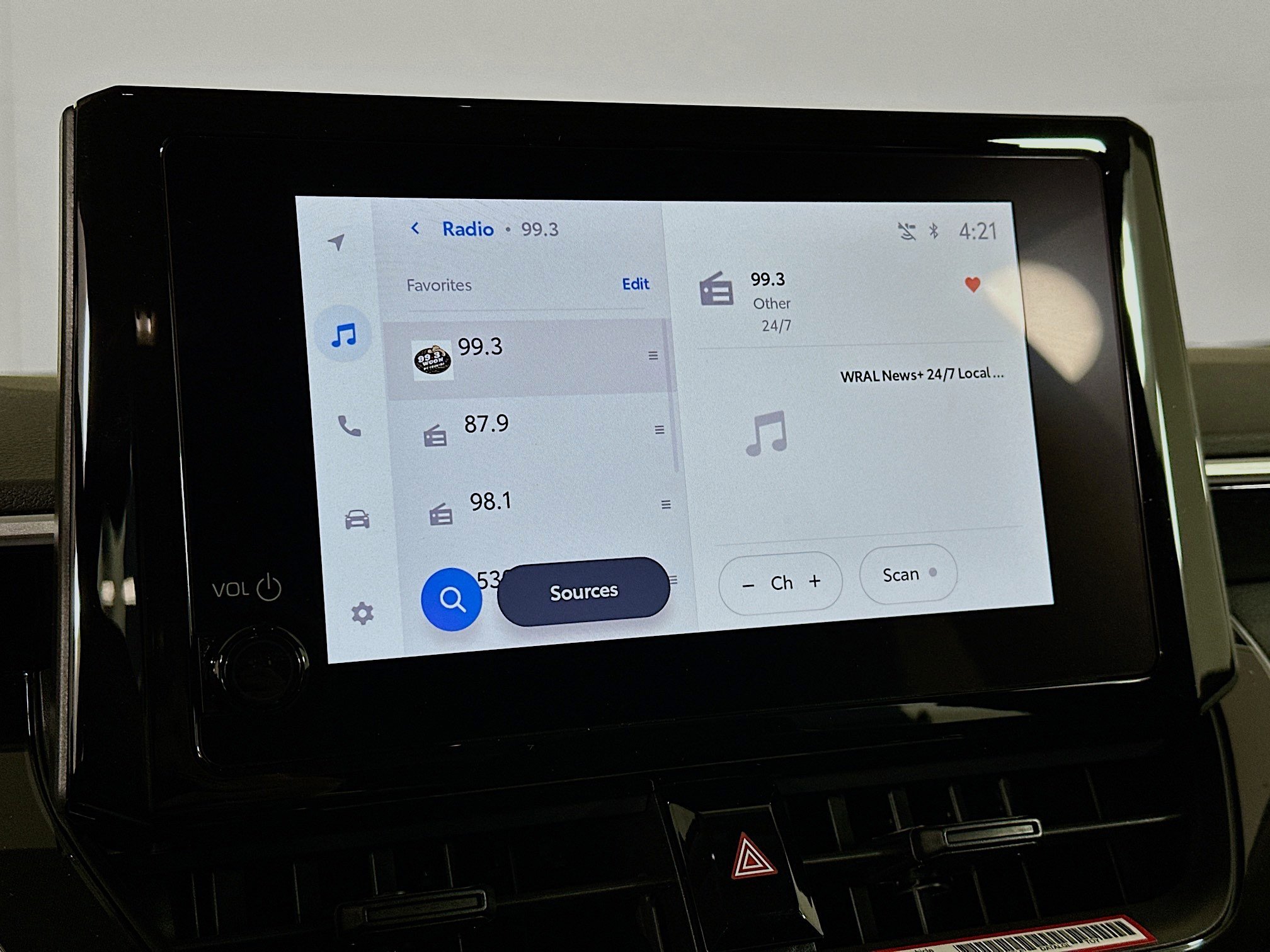 Used 2026 Toyota Corolla LE image 21