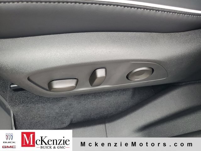 New 2026 Buick Enclave Sport Touring w/ Power Package FWD image 7