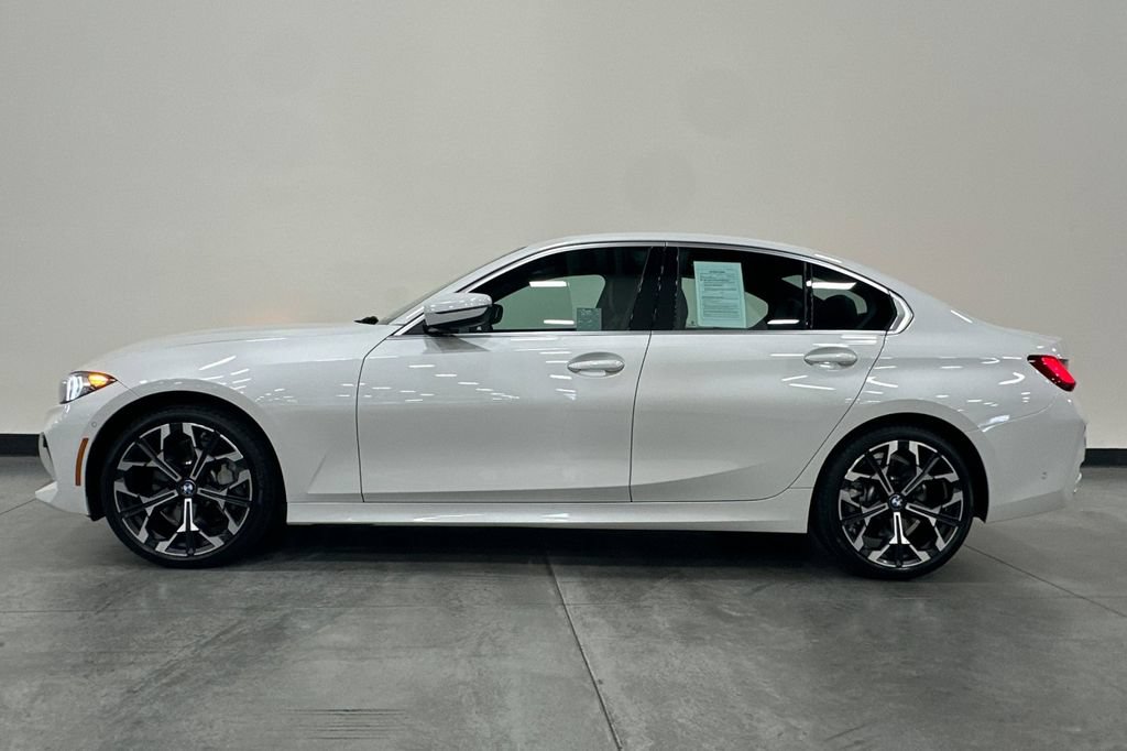 Used 2026 BMW 330i Sedan RWD image 7