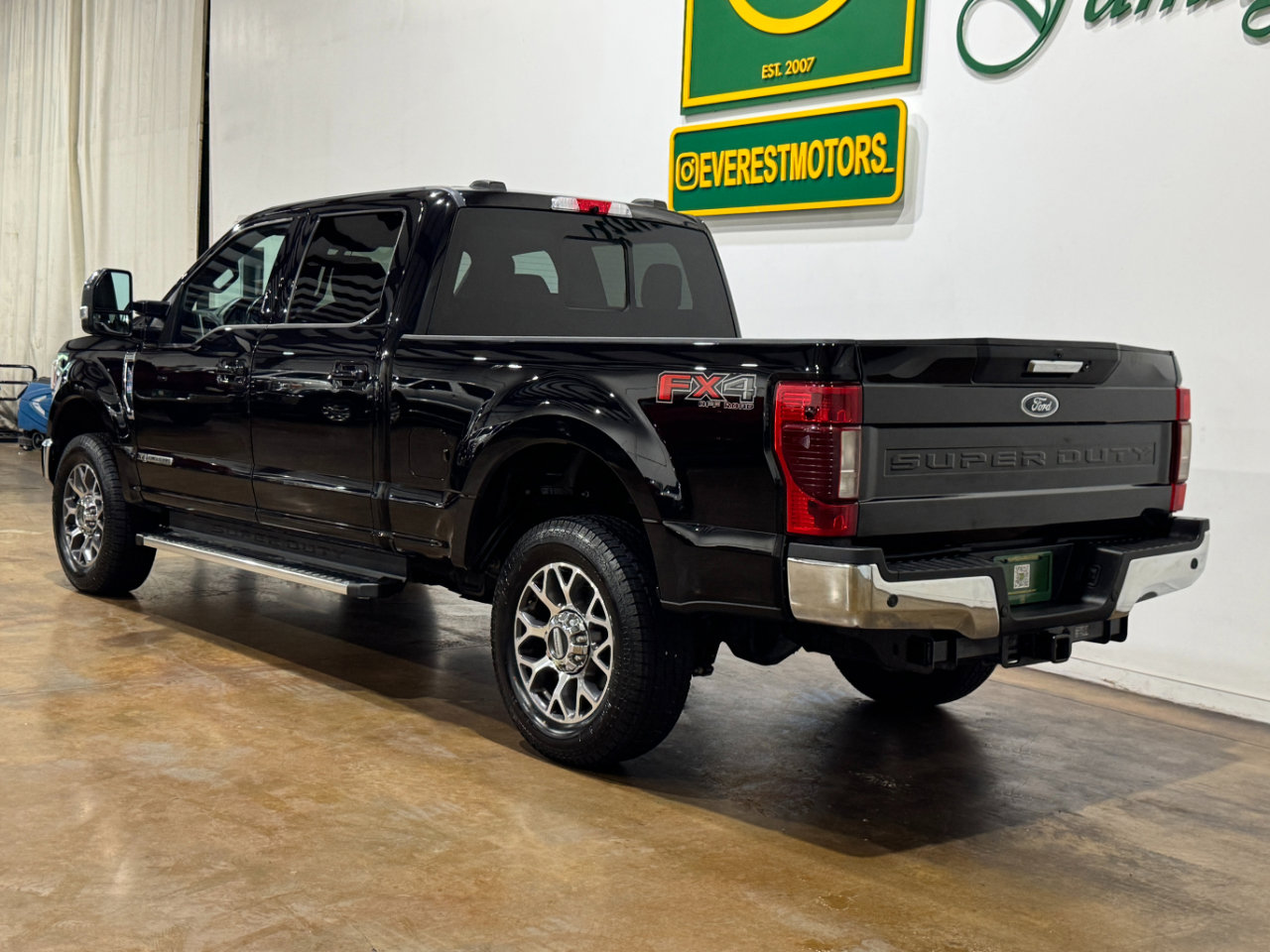 Used 2022 Ford F250 Lariat w/ Lariat Value Package image 6