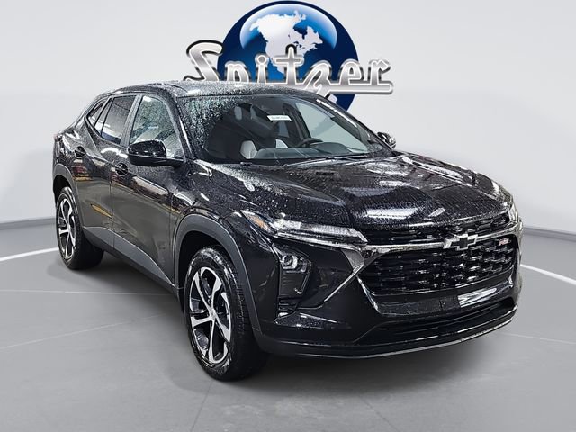 New 2026 Chevrolet Trax RS w/ Sunroof Package