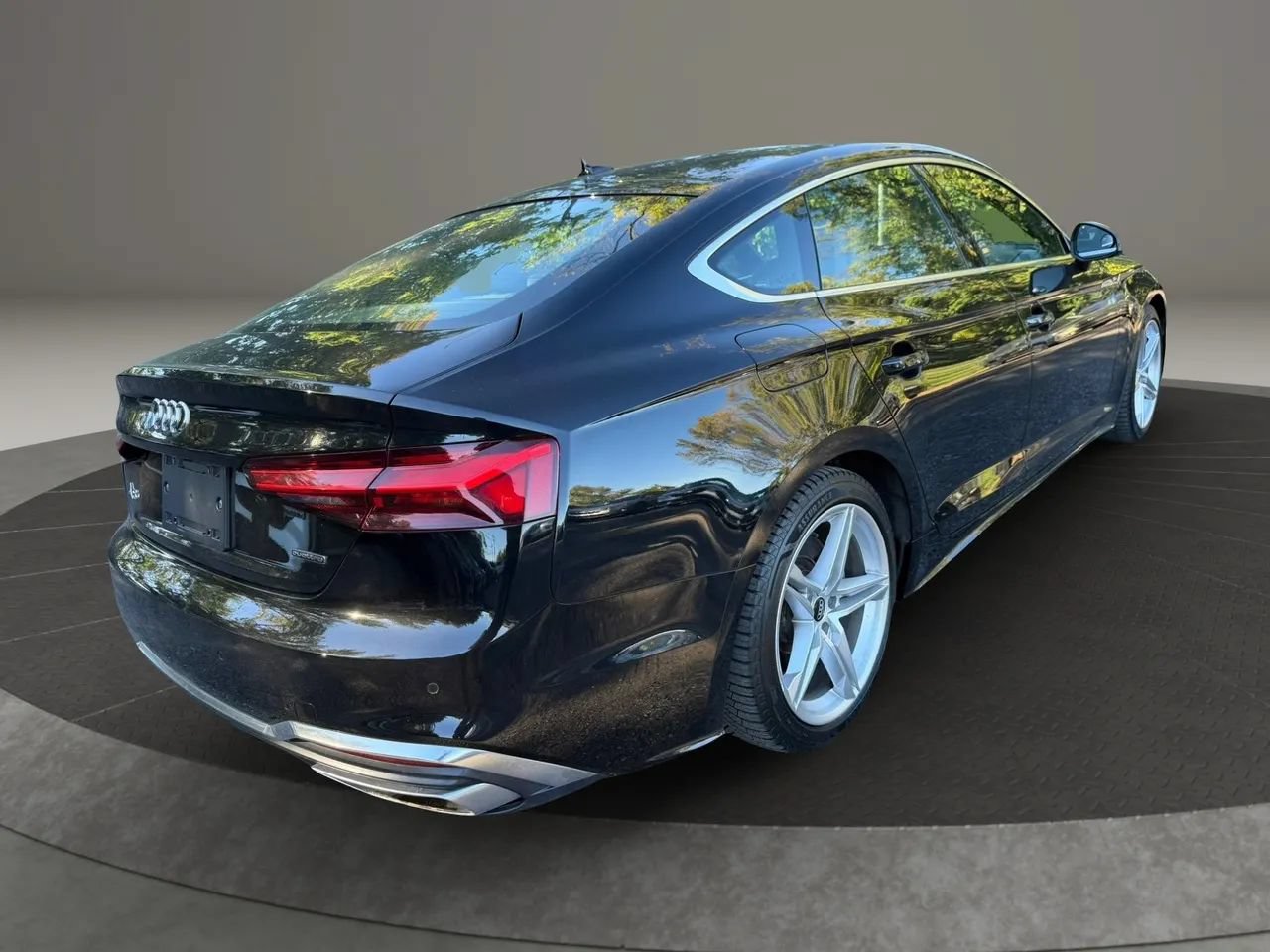 Used 2022 Audi A5 2.0T Premium Plus AWD/4WD image 5