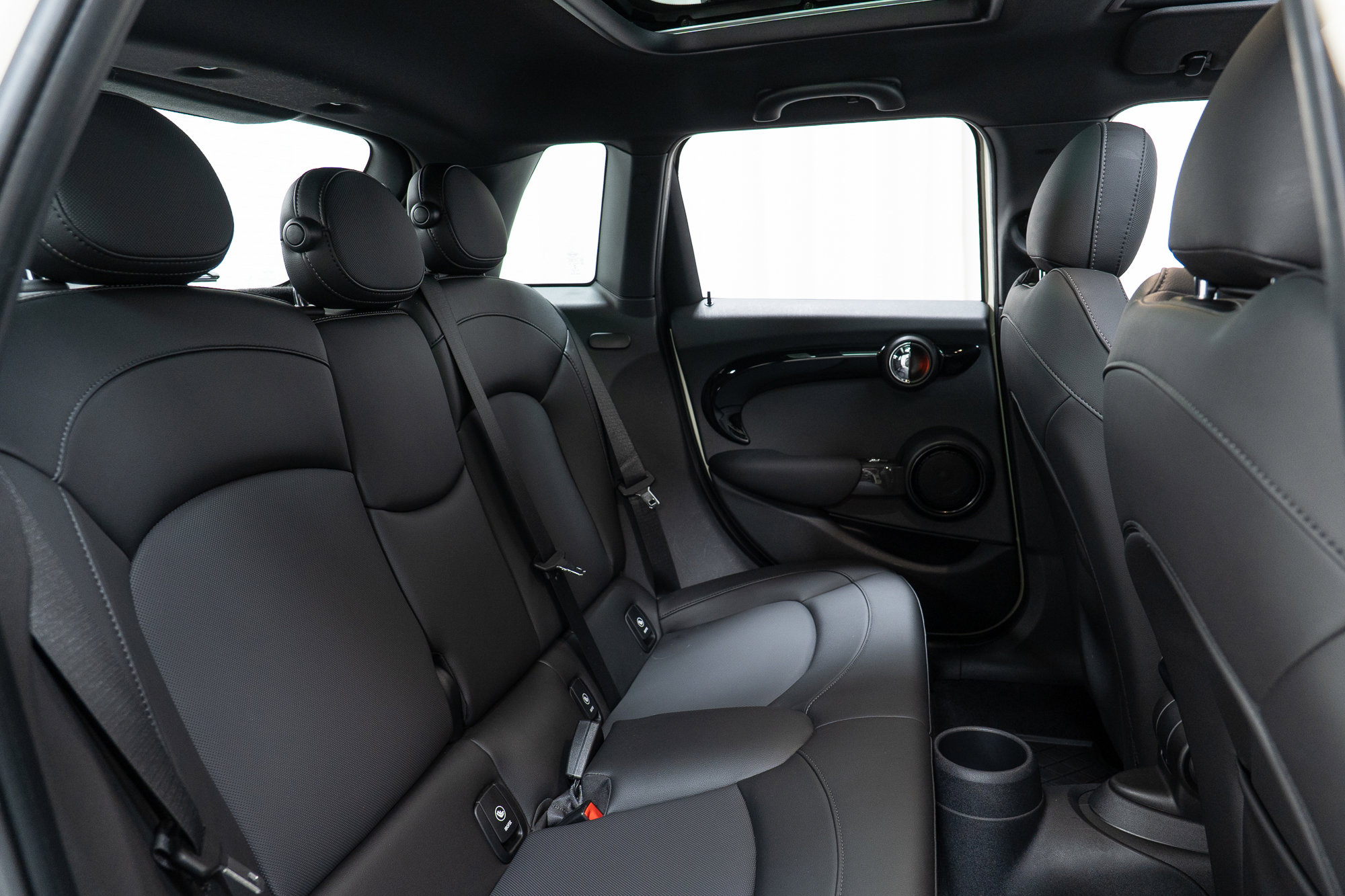 Used 2020 MINI Cooper S w/ Storage Package image 25