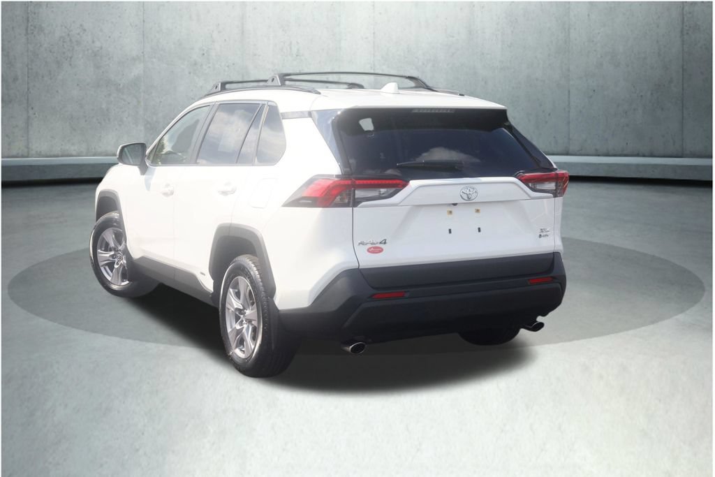 Used 2025 Toyota RAV4 XLE w/ Convenience Package AWD/4WD image 30