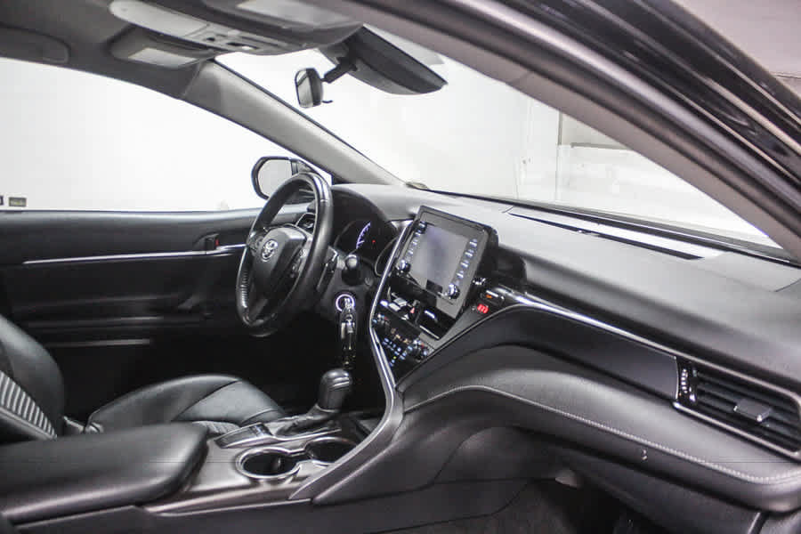 Used 2023 Toyota Camry SE FWD image 17