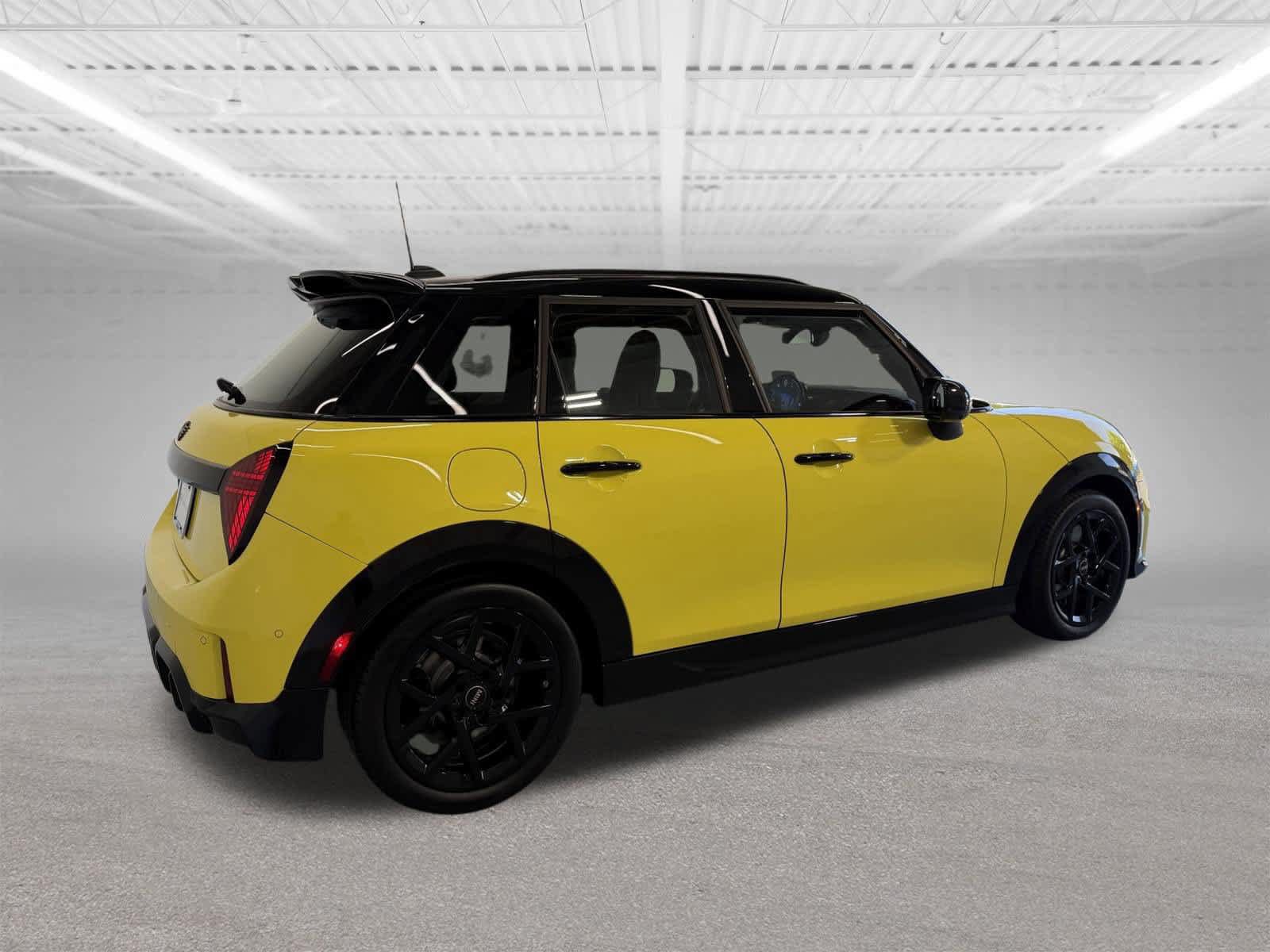 Used 2026 MINI Cooper S FWD image 6