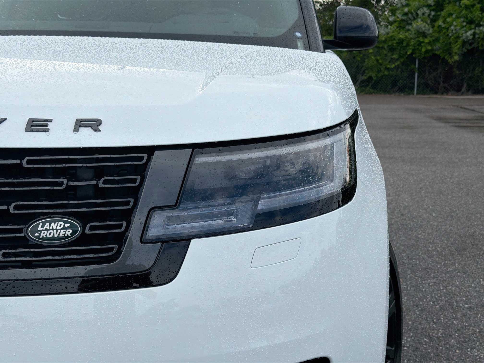 New 2026 Land Rover Range Rover SE AWD/4WD image 9