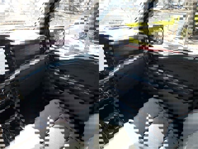 Used 2025 Ford F150 Lariat w/ Equipment Group 501A Mid image 55