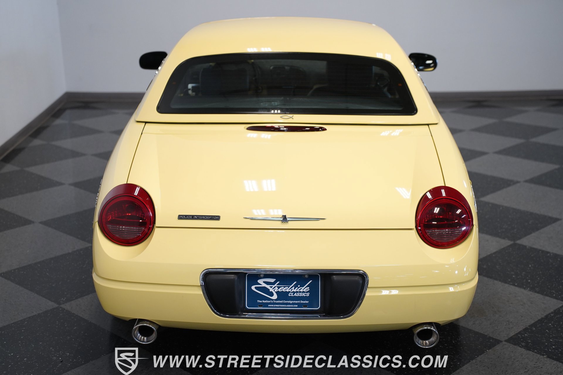Used 2002 Ford Thunderbird image 28