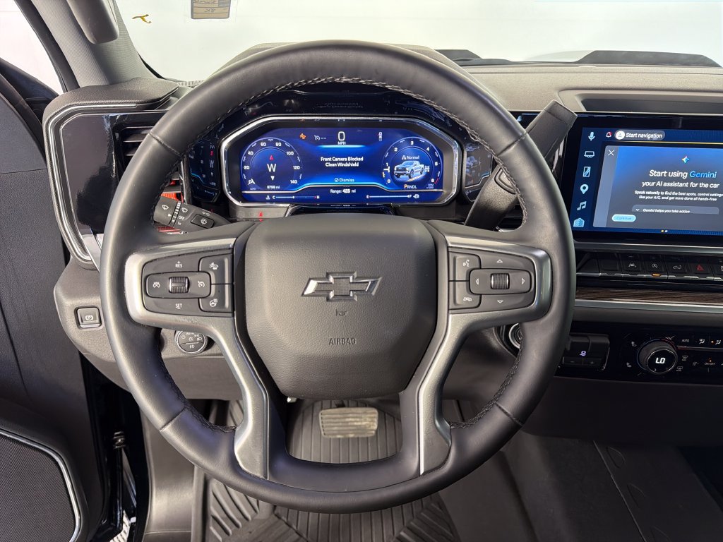 Used 2025 Chevrolet Silverado 1500 LT Trail Boss w/ LPO, Dark Essentials Package AWD/4WD image 12