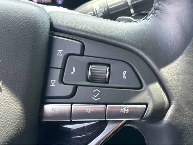 Certified 2022 Cadillac Escalade ESV Sport AWD/4WD image 35