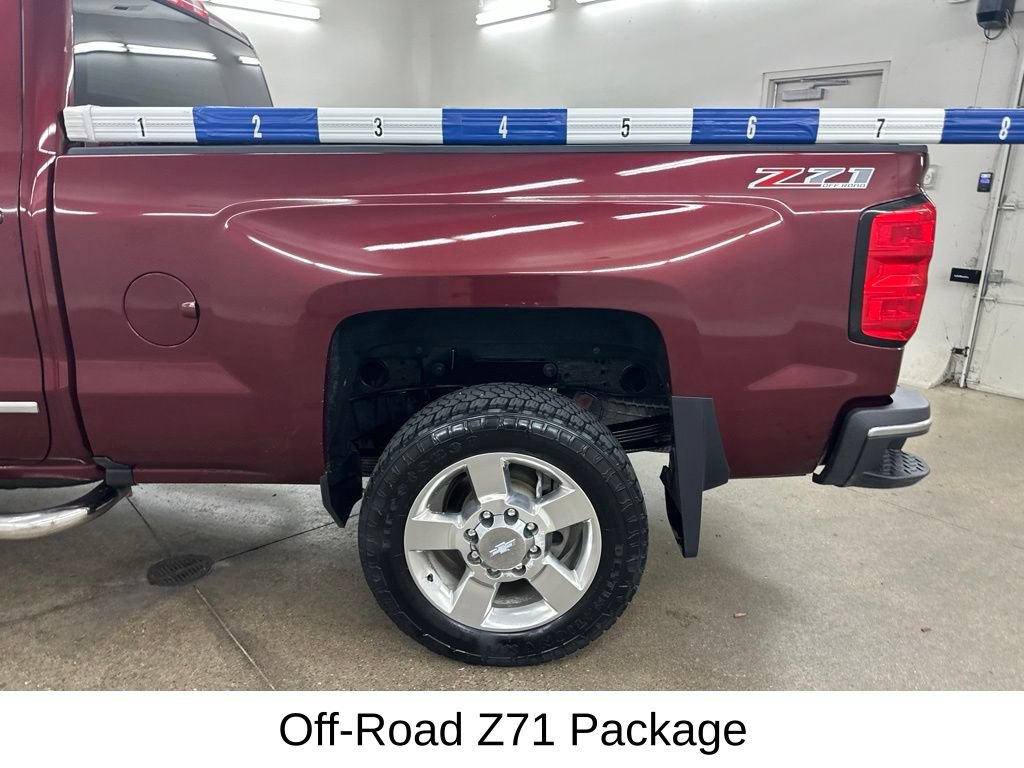 Used 2017 Chevrolet Silverado 2500 LTZ w/ Vortec Plus Package AWD/4WD image 20