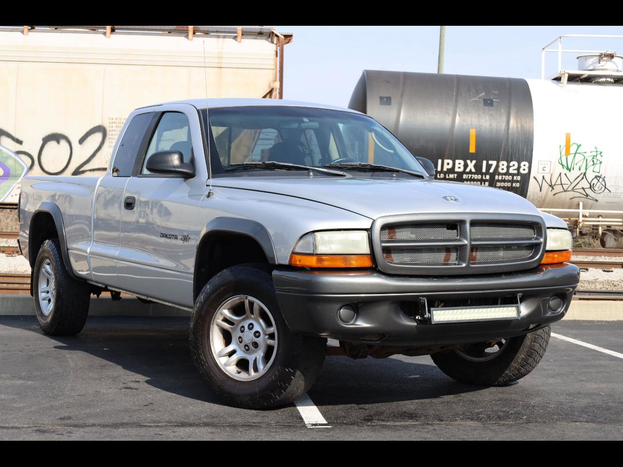 Used 2002 Dodge Dakota 4x4 Club Cab image 1