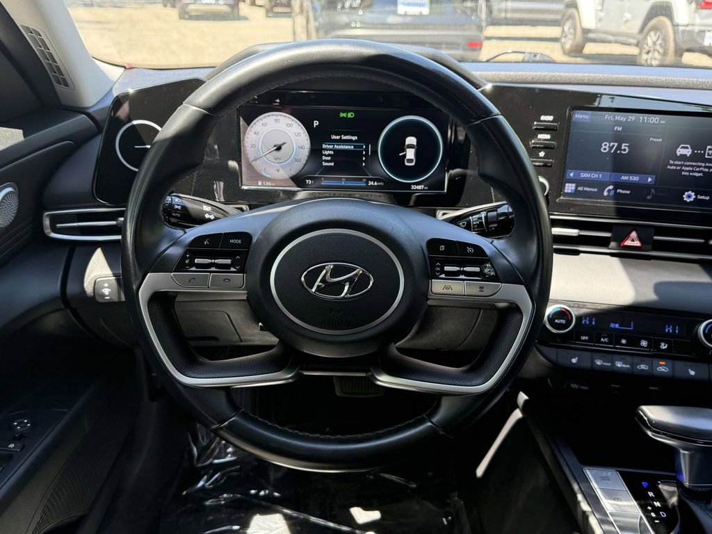Used 2021 Hyundai Elantra SEL w/ Convenience Package FWD image 18