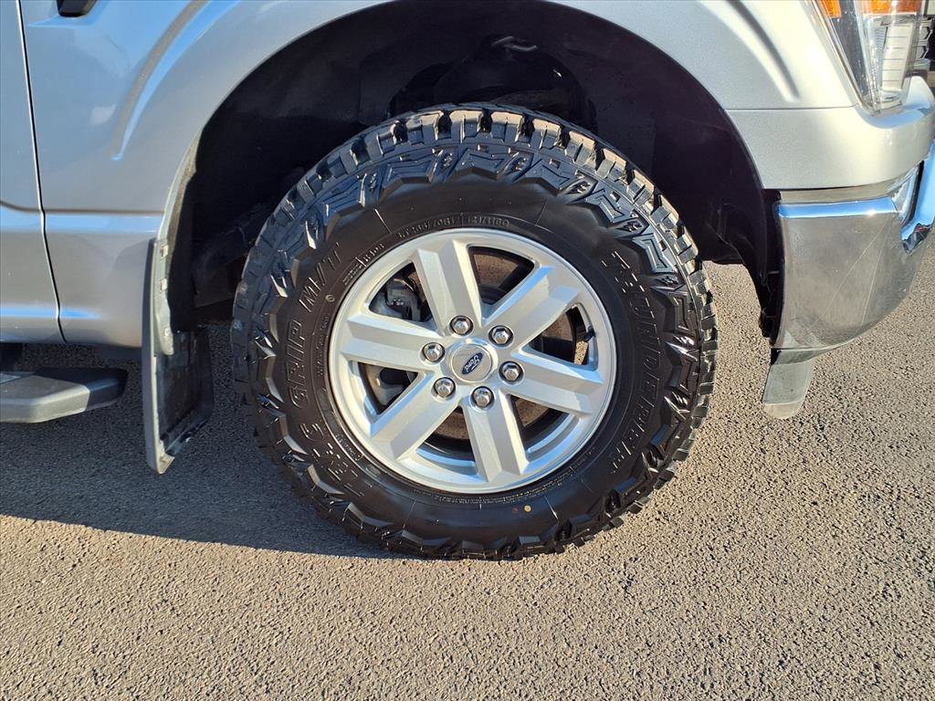 Used 2021 Ford F150 XL w/ Trailer Tow Package image 7