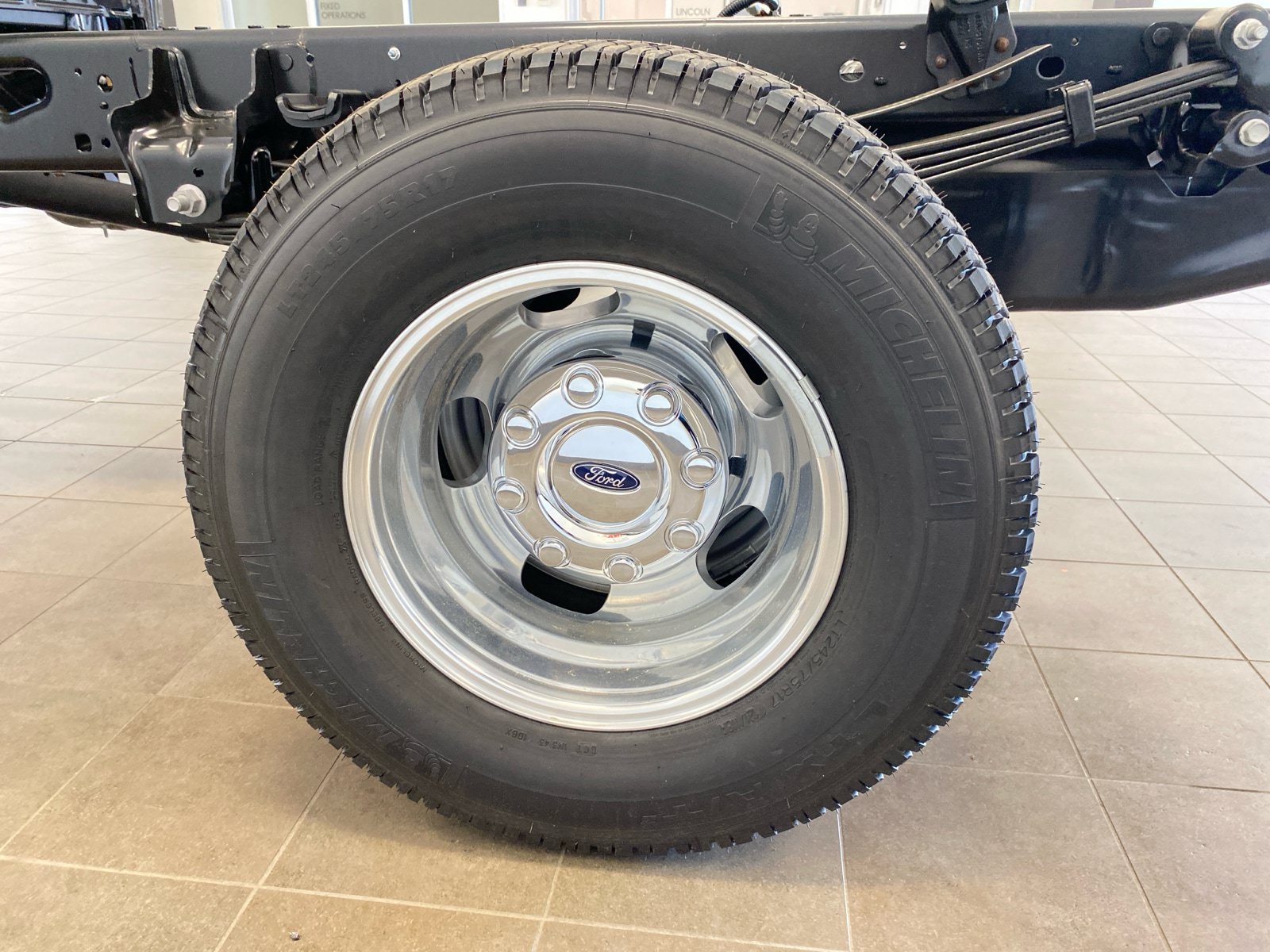 New 2026 Ford F350 XL w/ XL Chrome Package AWD/4WD image 17