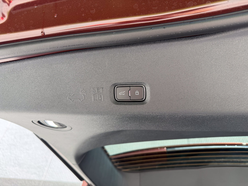New 2027 Lincoln Navigator Reserve w/ Jet Appearance Package AWD/4WD image 27