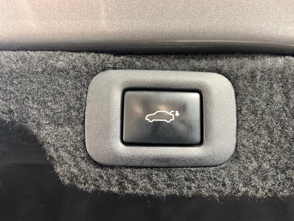 Certified 2020 Lexus LS 500 AWD image 30