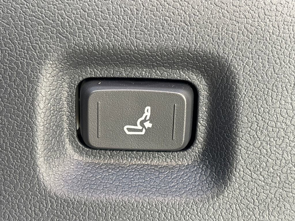 New 2026 Toyota Tacoma TRD Off-Road image 9