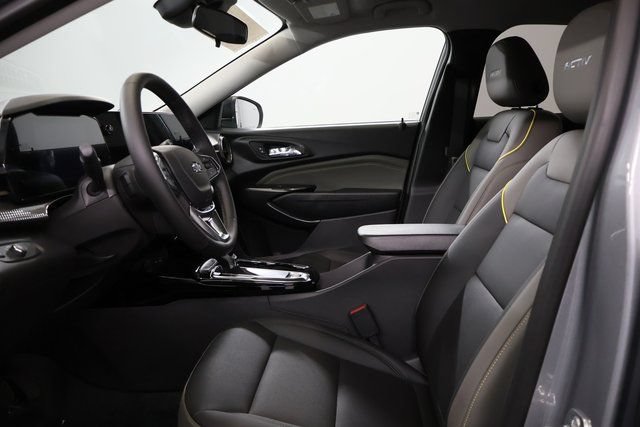 New 2026 Chevrolet Trax ACTIV w/ Driver Confidence Package FWD image 12