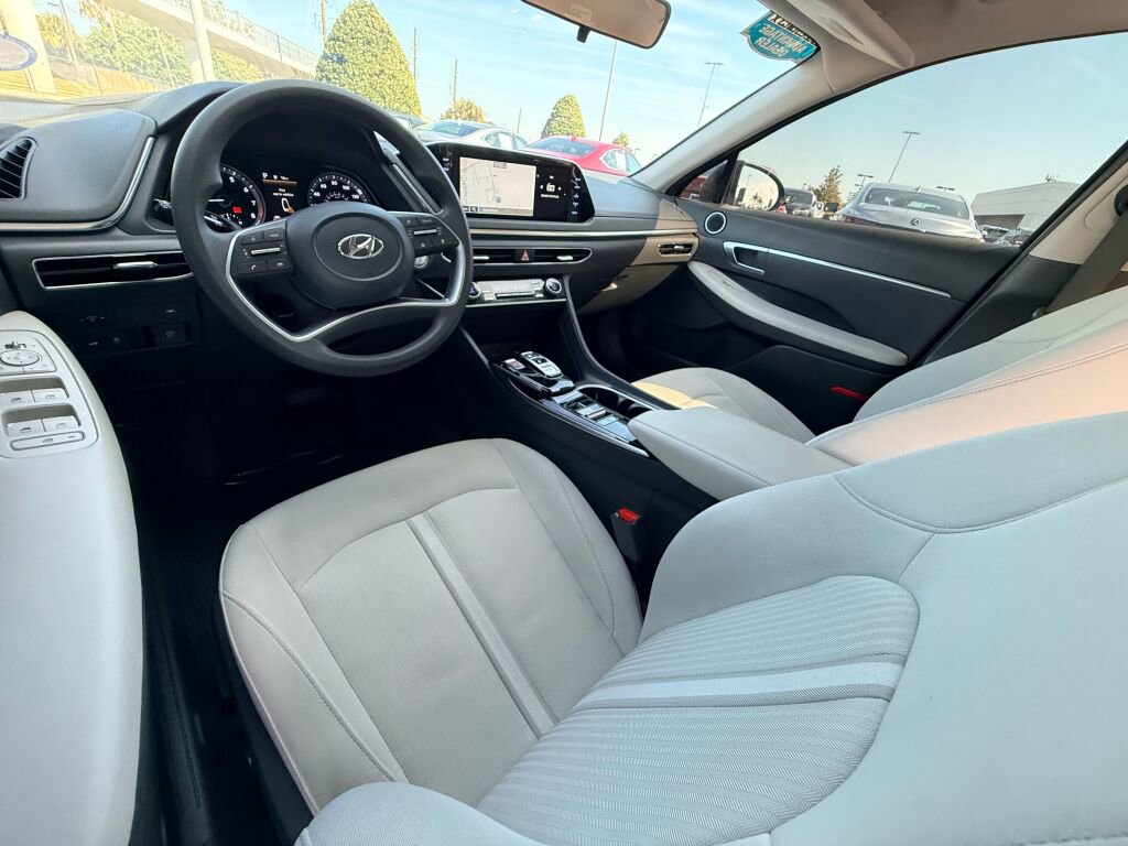 Used 2023 Hyundai Sonata SEL w/ Cargo Package image 19