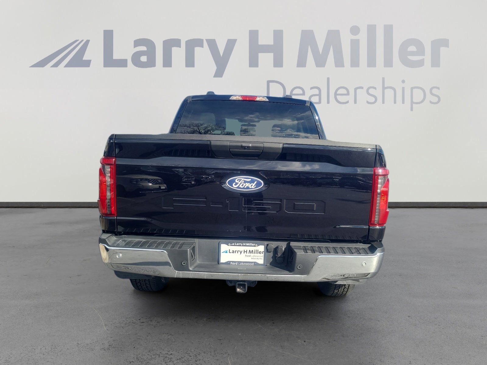 Certified 2025 Ford F150 XLT w/ Equipment Group 301A Standard image 4