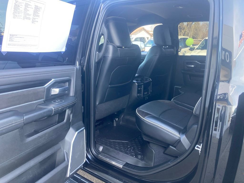 Used 2022 RAM 2500 Laramie AWD/4WD image 11