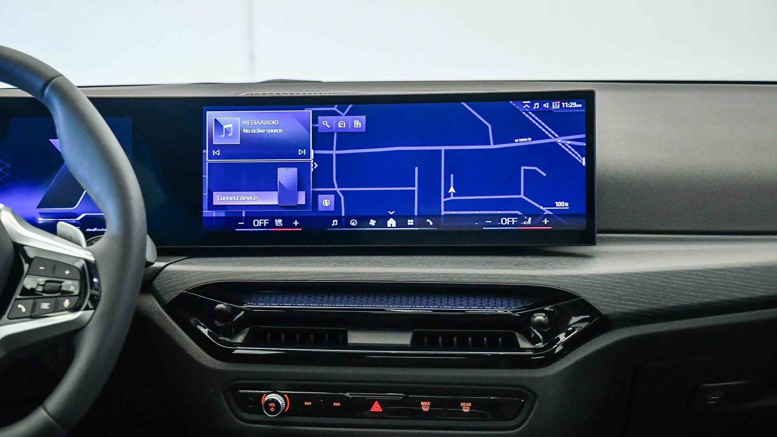 Used 2025 BMW 330i Sedan w/ Convenience Package image 15