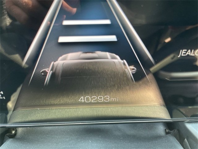 Used 2025 GMC Terrain Elevation image 24