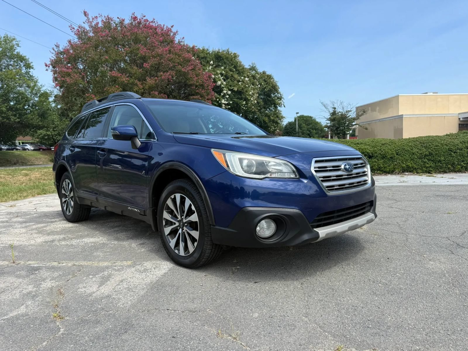Used 2015 Subaru Outback 2.5i Limited w/ Popular Package #4 AWD/4WD image 1