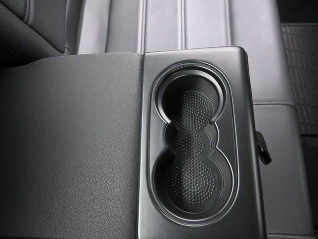 Used 2021 Volkswagen Passat 2.0T SE image 10