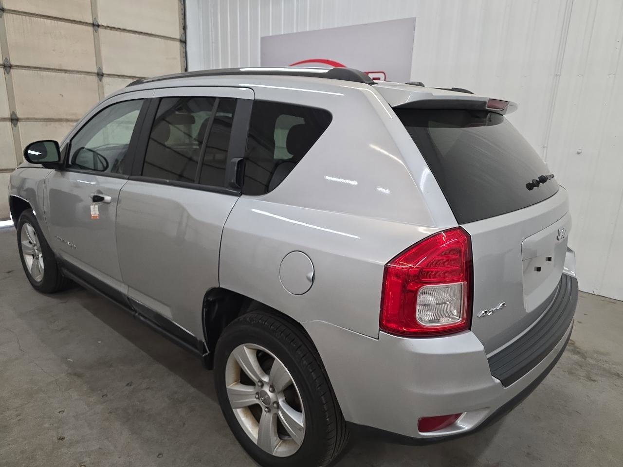 Used 2013 Jeep Compass Sport image 7