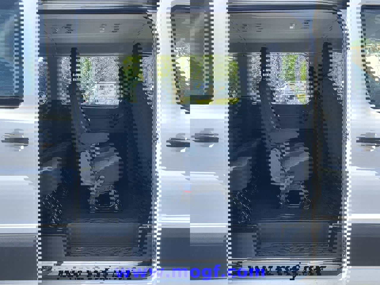 Used 2024 Ford Transit 350 XLT image 20