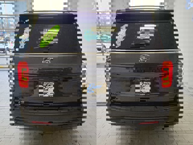 Used 2023 Ford Expedition Limited image 15