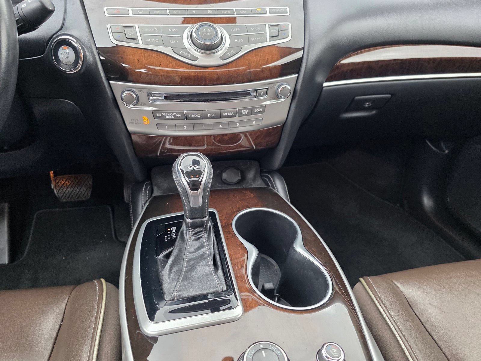 Used 2018 INFINITI QX60 FWD w/ Deluxe Technology Package image 21