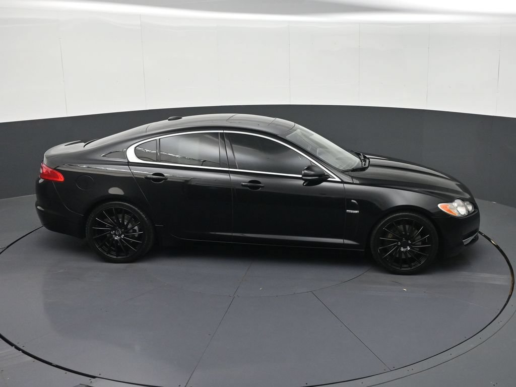 Used 2011 Jaguar XF Premium RWD image 27