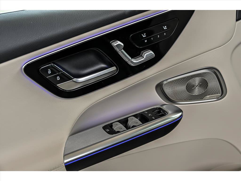Certified 2026 Mercedes-Benz GLC 300 4MATIC image 9
