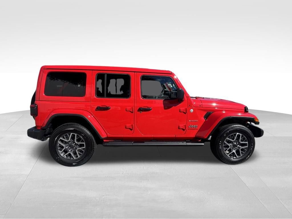 Used 2024 Jeep Wrangler Sahara w/ Technology Group image 3