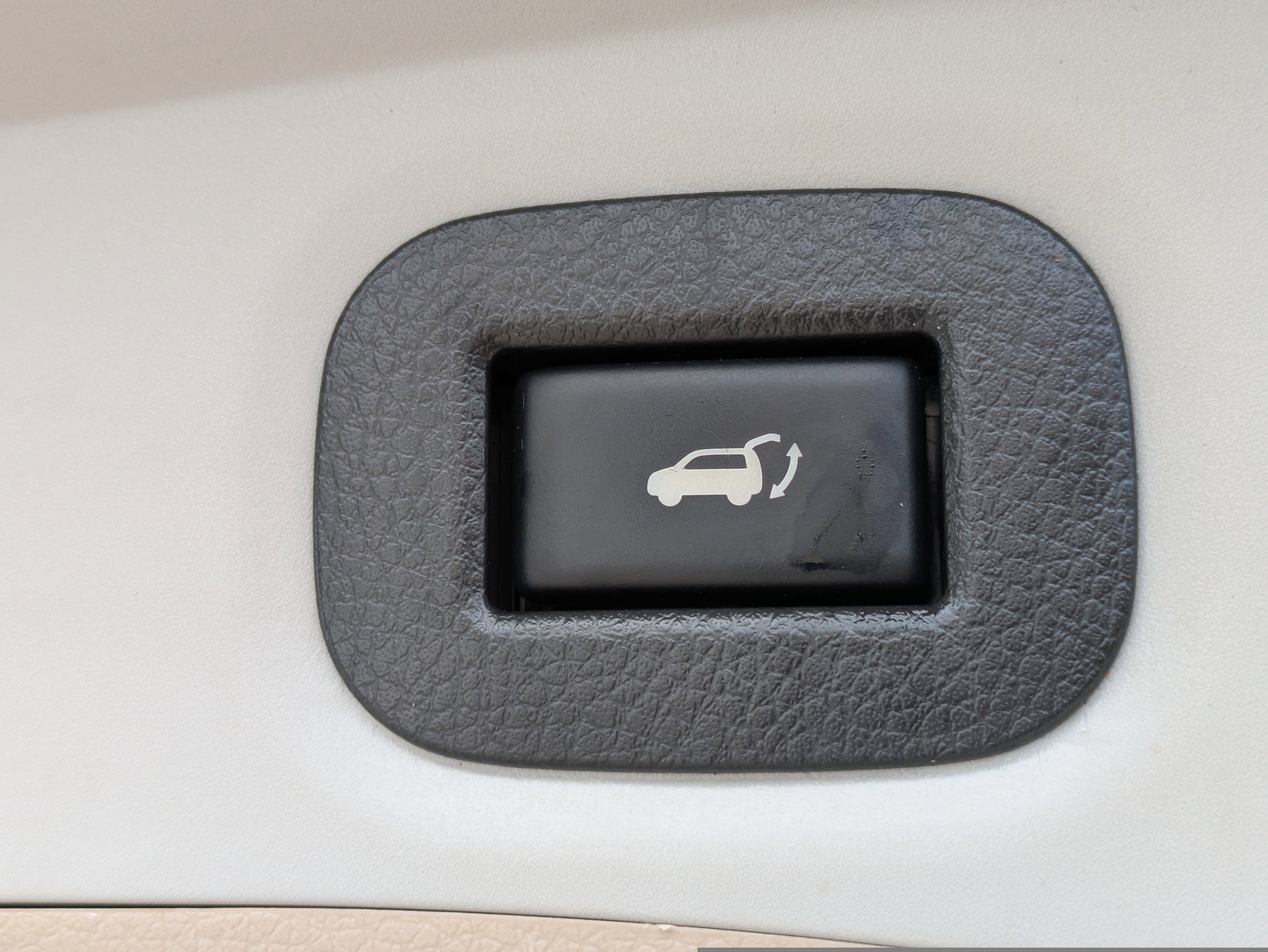 Used 2020 Nissan Rogue SL w/ Premium Package image 14