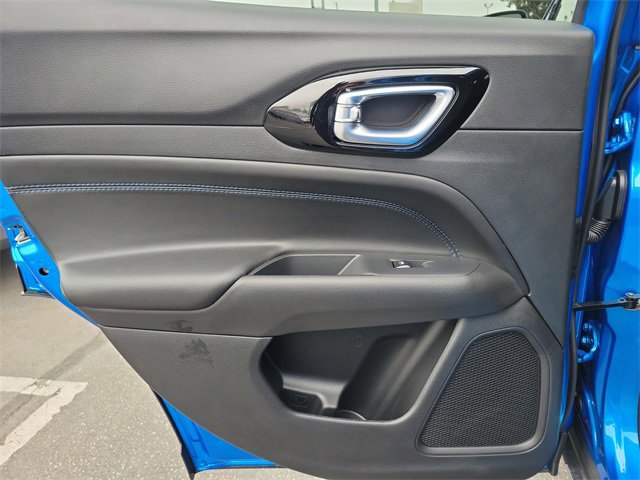 New 2025 Jeep Compass Latitude w/ Altitude Special Edition image 14