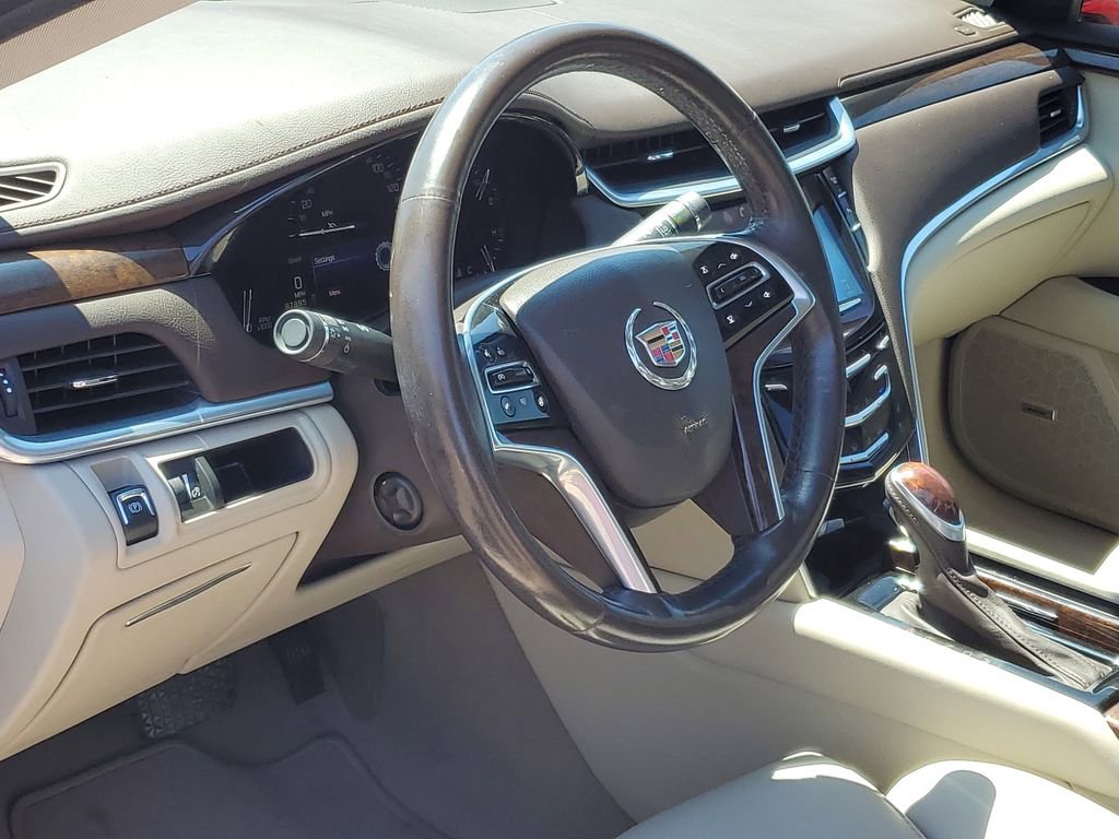 Used 2013 Cadillac XTS Luxury FWD image 8